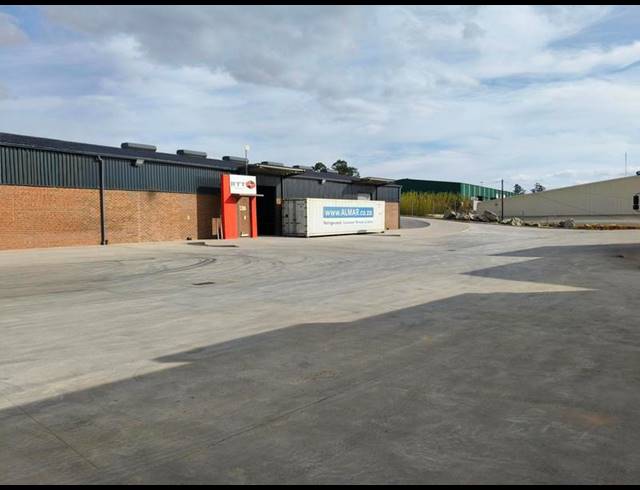 BUSINESS PROPERTY TO RENT IN SOUTHERNWOOD